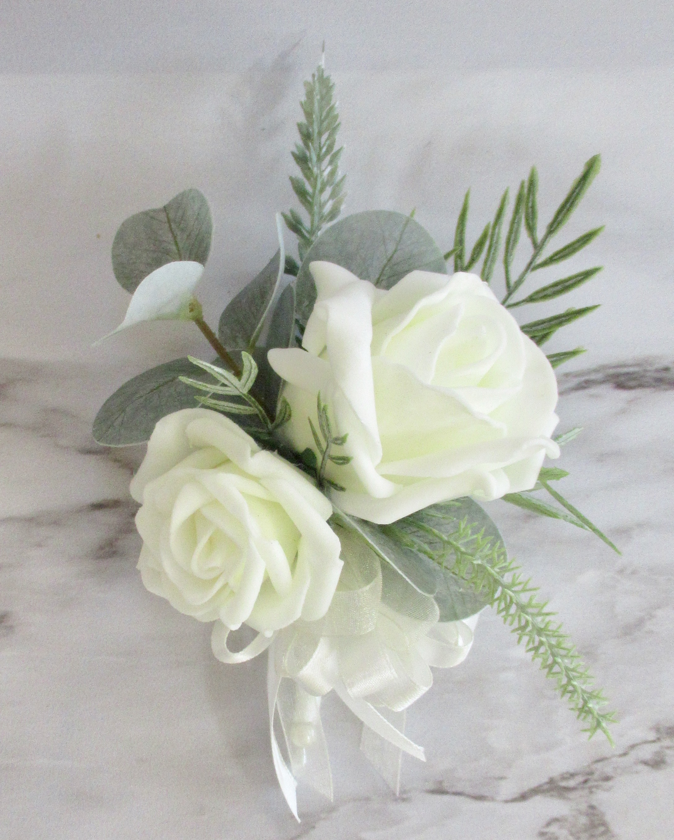 SAGE GREEN AND IVORY CORSAGE, SAGE GREEN BUTTONHOLES, SAGE GREEN MOB CORSAGE